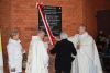  SŁUPY- tablica poświęcona trzem księżom, błogosławionym męczennikom zamęczonym w Dachau.